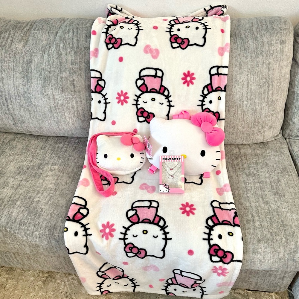 Hello kitty bundle